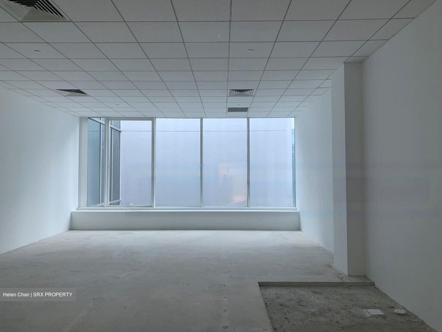 SQUARE 2 (D11), Retail #456313321
